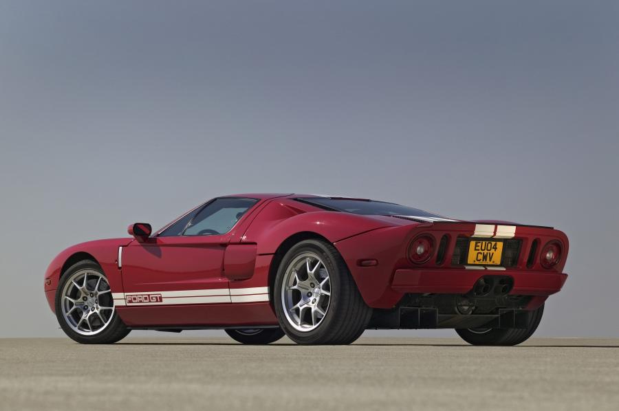  Ford GT 2004 года  (фото 35 из 42)